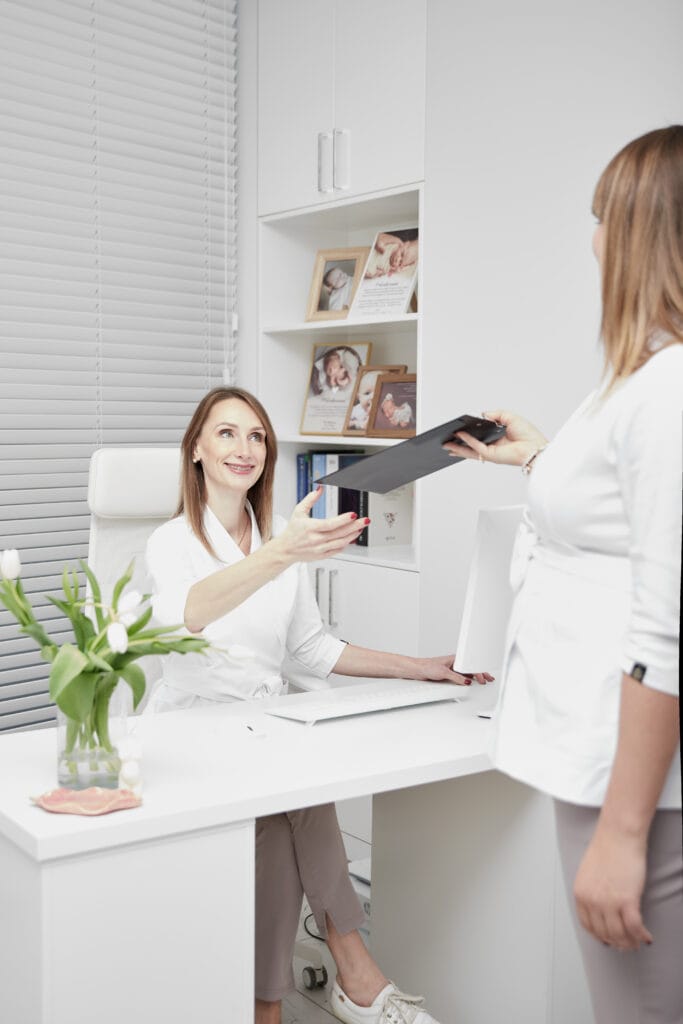 Konsultacja ginekologiczna w Jabłonna Centrum Medyczne Kraków - rozmowa ze specjalistą.